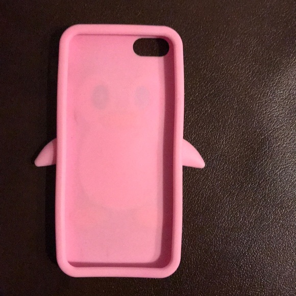 Pink penguin iPhone 5s case - Picture 2 of 2